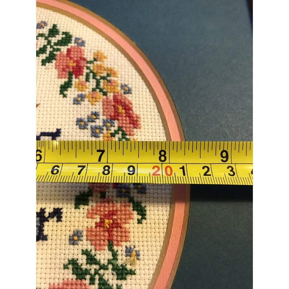 Friends are Forever - Cross Stitch - Finished - Framed size 8 x 8